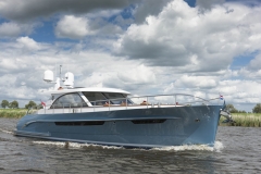 Serious Yachts Brightly 15.30 119