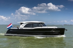 16 Elegance 1300 4G Black 0081