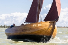 15 ST16 273
