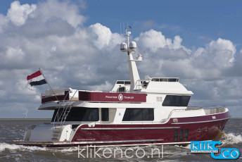 13 Privateer Trawler 65 230